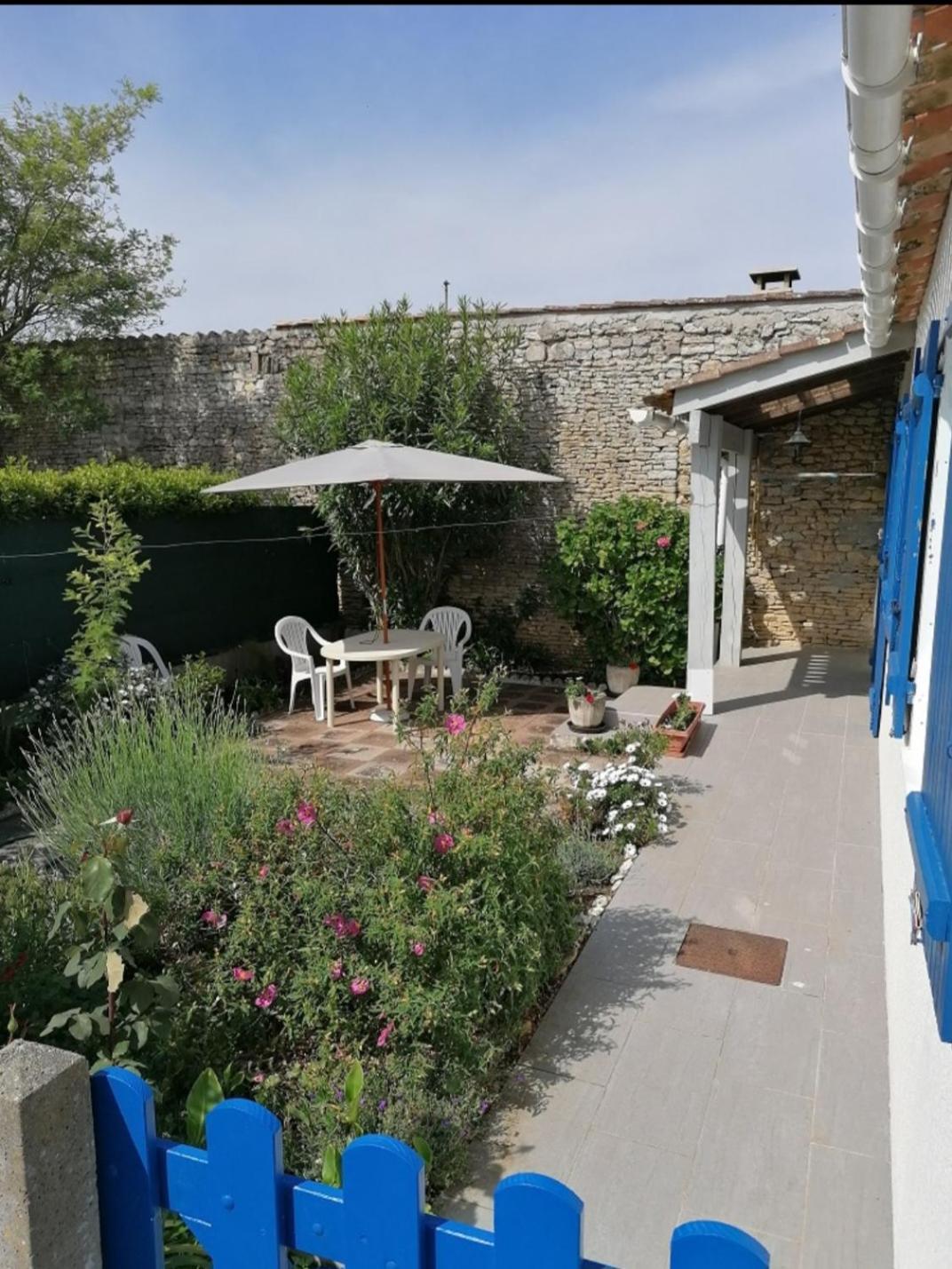 Jolie Maison Familiale Oleronaise Saint-Georges-d'Oleron Luaran gambar